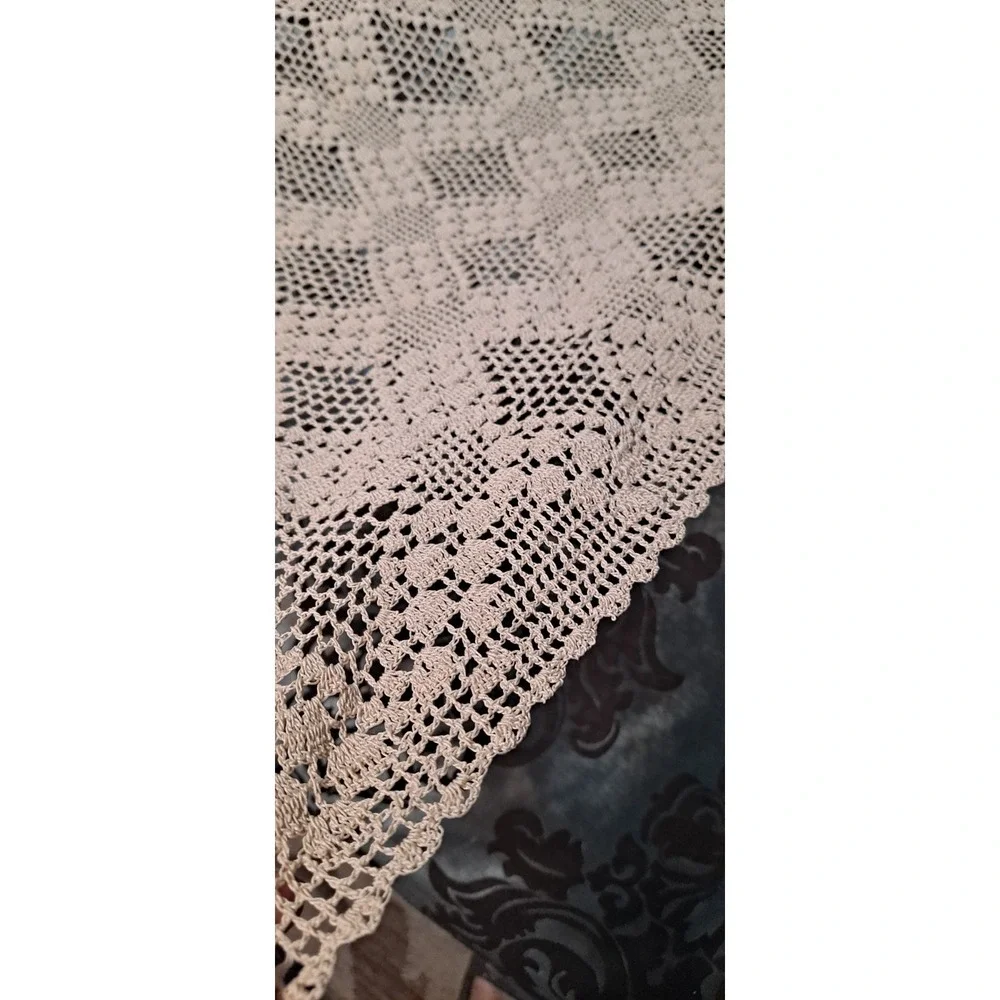 Antique Hand Crocheted Cotton Square Tablecloth‎ 48